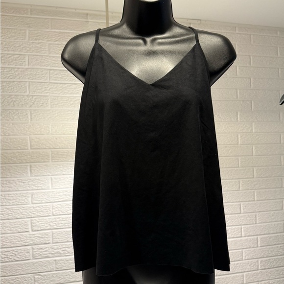 Forever 21 Black Sleeveless Camisole Top - Picture 1 of 3